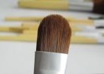 Кисть для кремообразных, жидких теней 